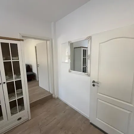 Andi Apartment *