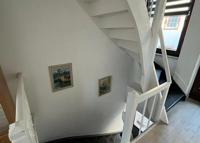 Andi *